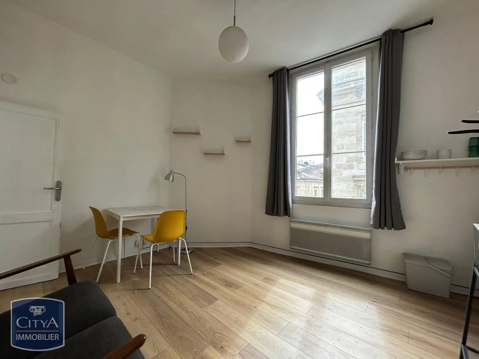 Photo 1 Appartement 1 pièce 26.01m²