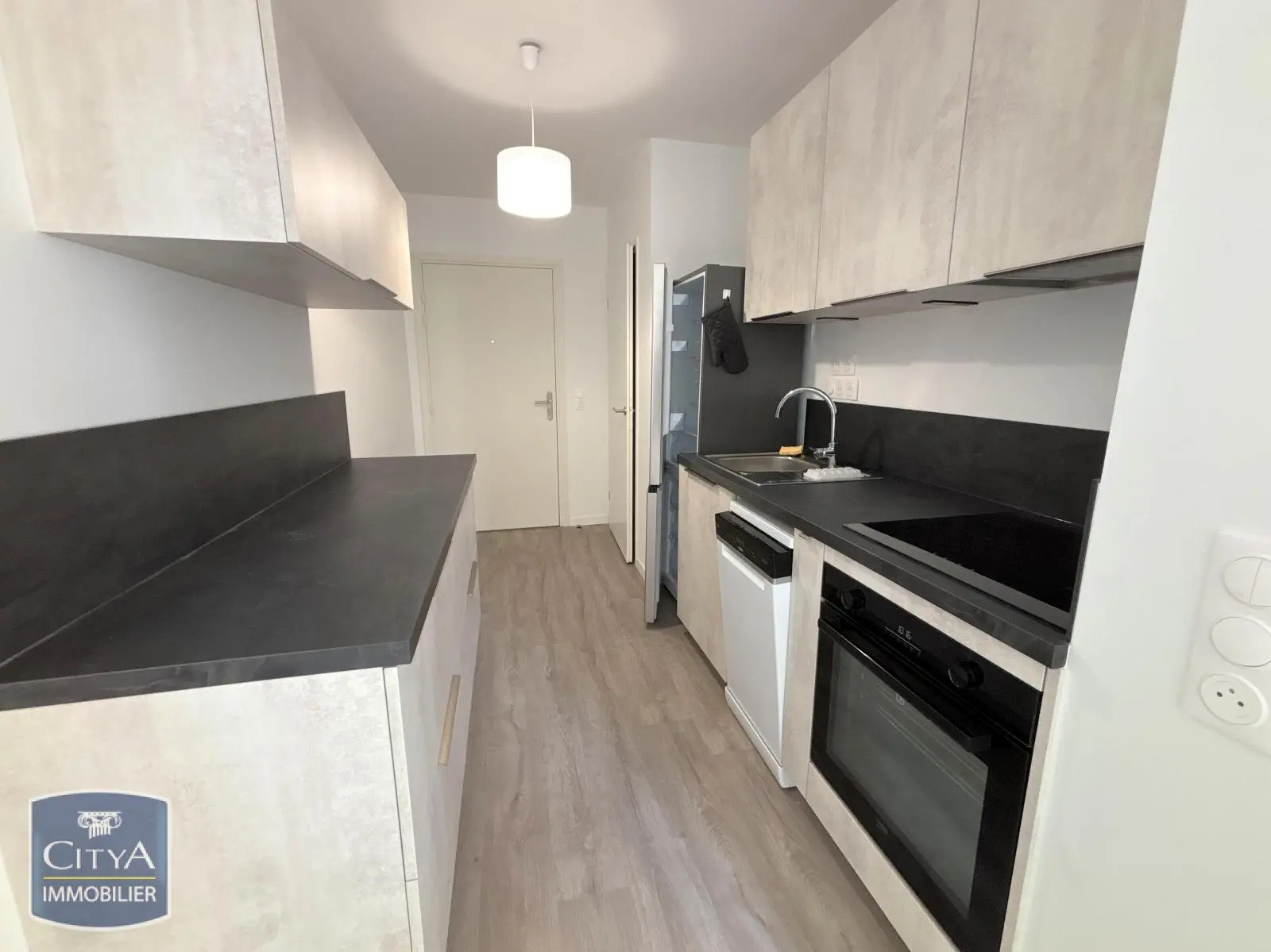 Photo 1 Appartement 1 pièce 39.04m²