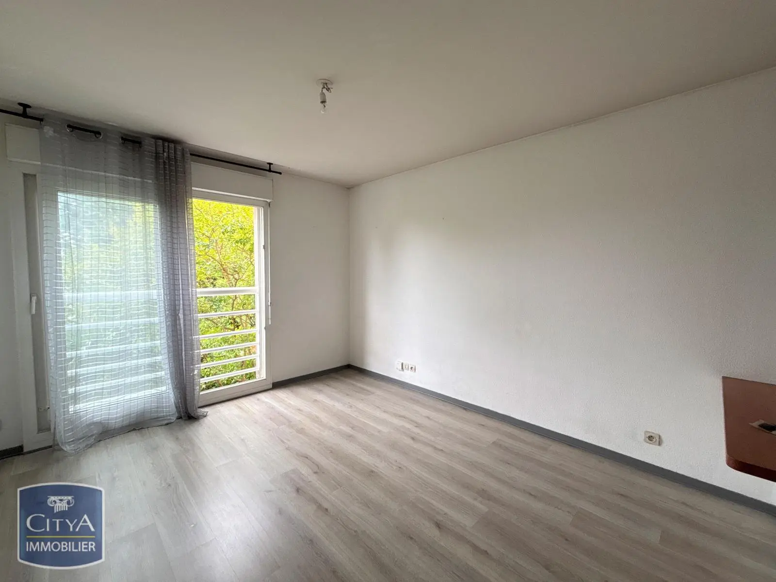 Photo 1 Appartement 1 pièce 22.86m²