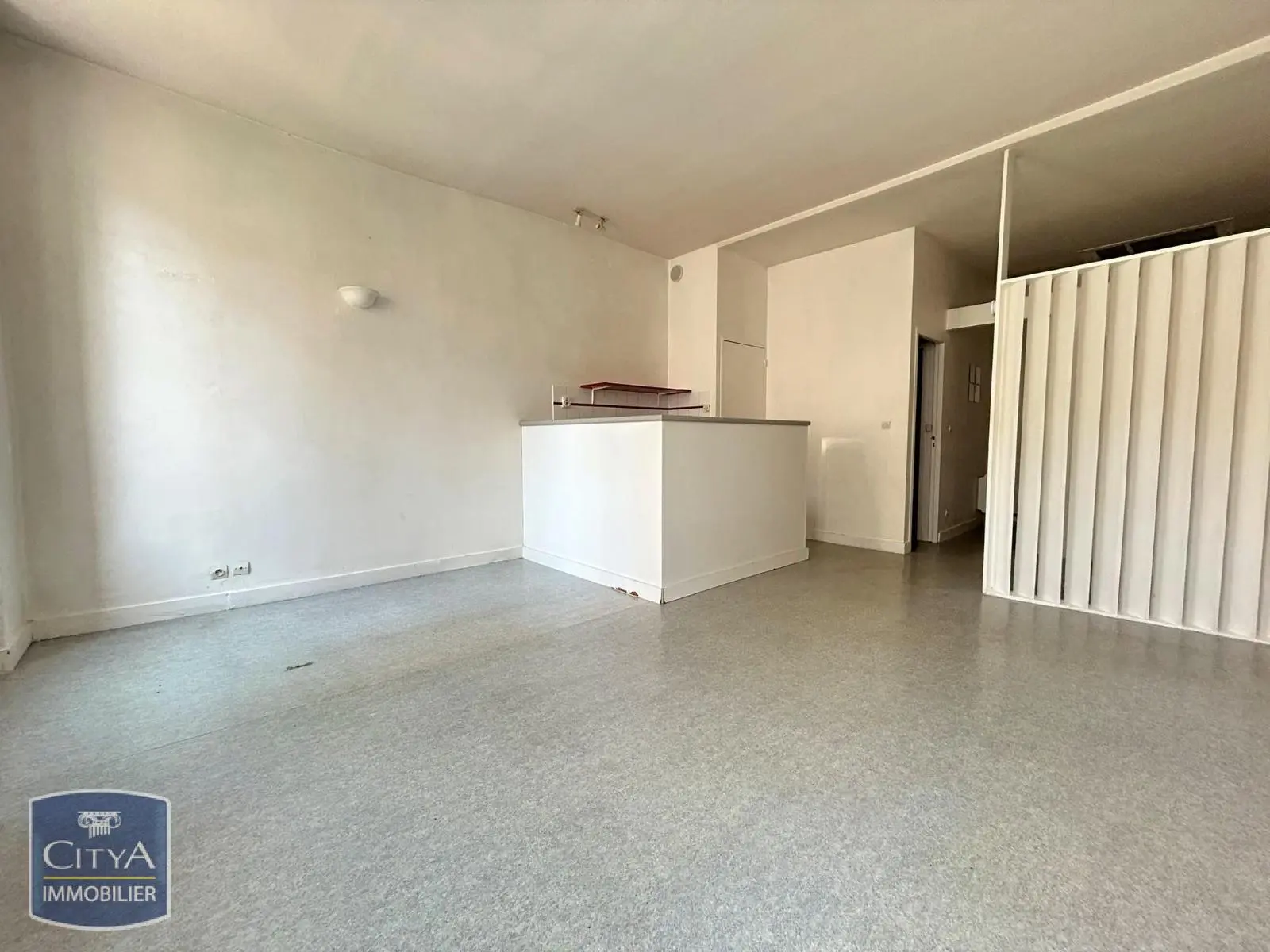 Photo 1 Appartement 1 pièce 36.72m²