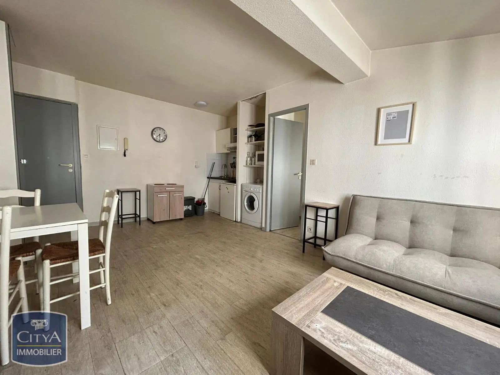 Photo 2 Appartement 2 pièces 32m²