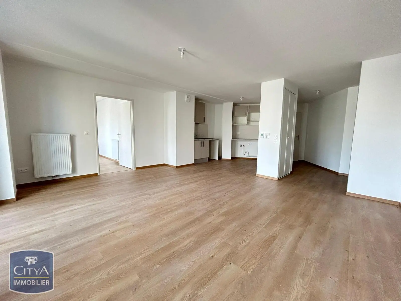 Photo 1 Appartement 4 pièces 85.77m²