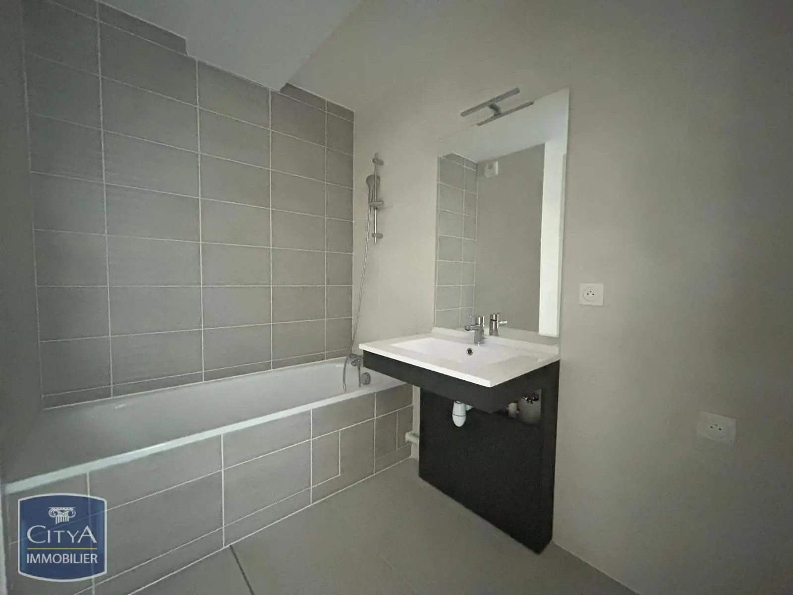 Photo 9 Appartement 4 pièces 85.77m²