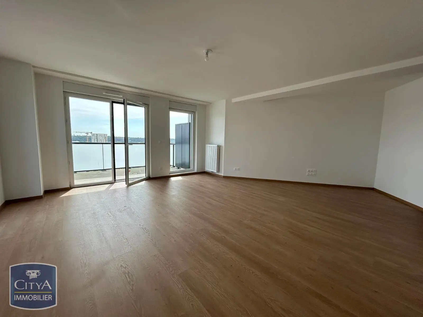 Photo 1 Appartement 4 pièces 87.56m²