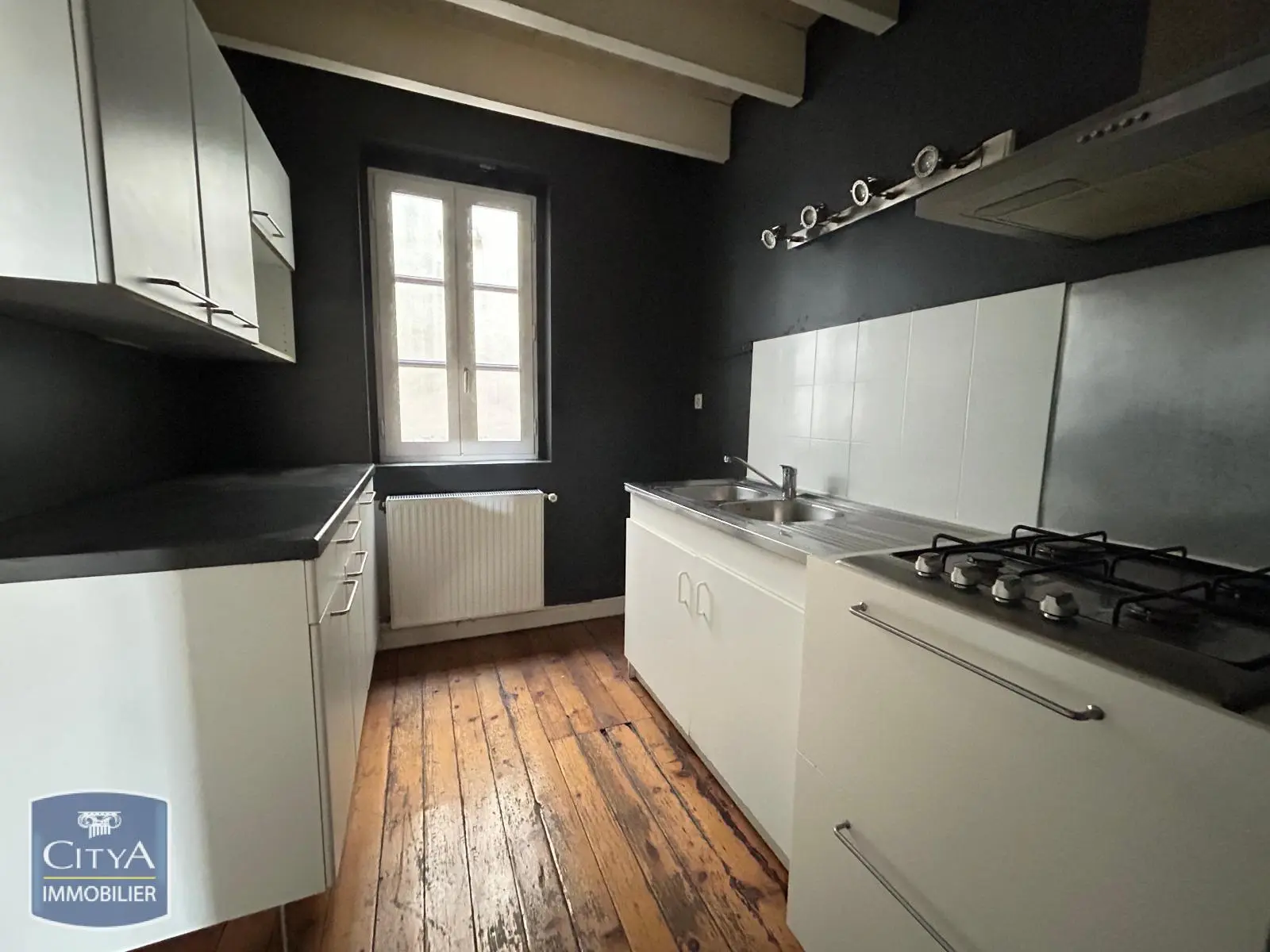 Photo 3 Appartement 4 pièces 96.16m²