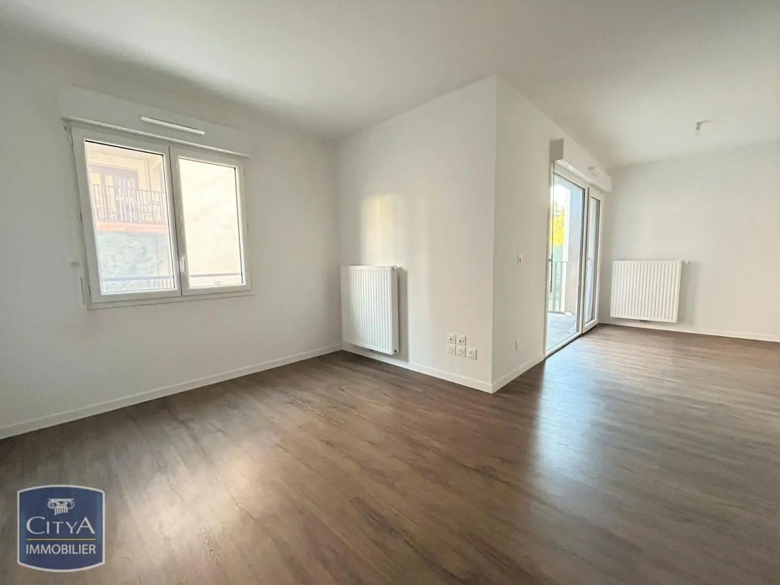 Photo 1 Appartement 1 pièce 33.68m²