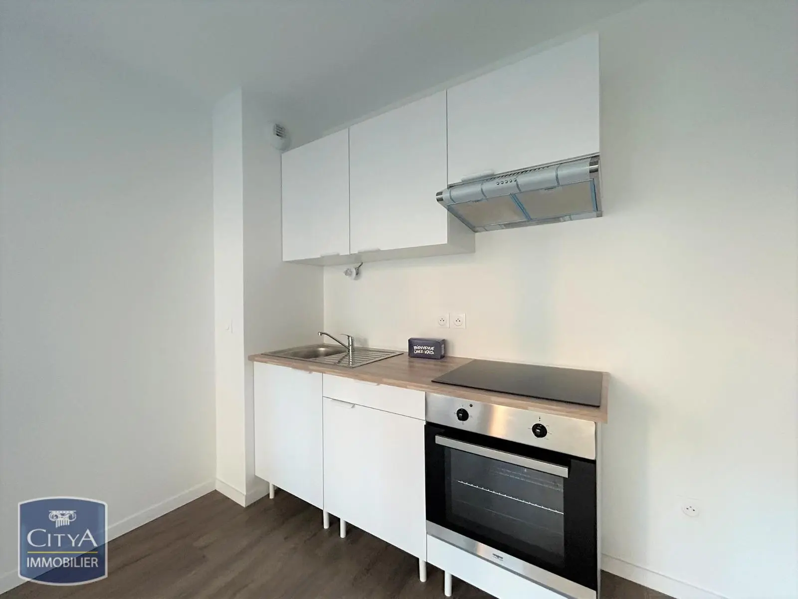 Photo 3 Appartement 1 pièce 33.68m²