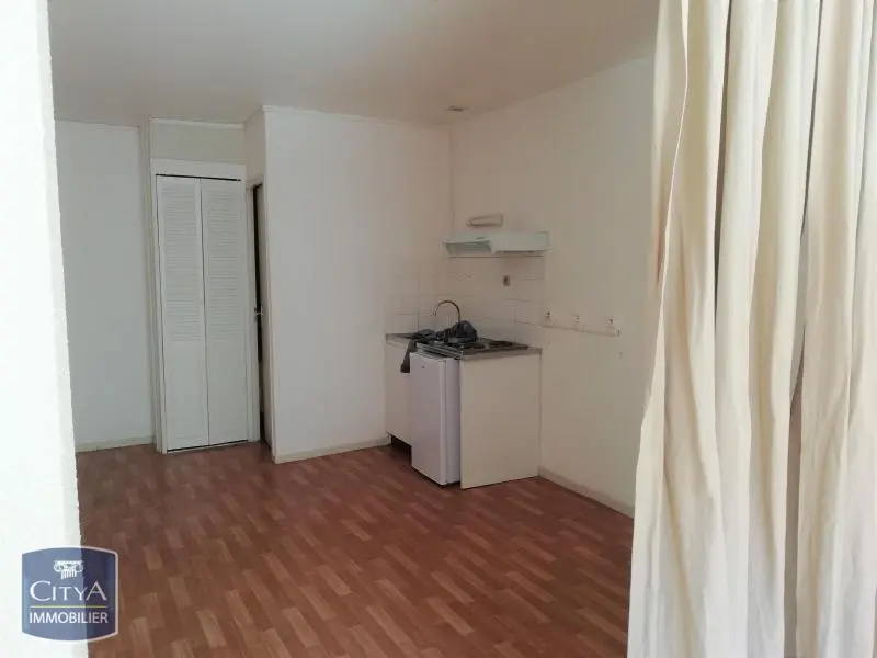 Photo 3 Appartement 1 pièce 22.4m²