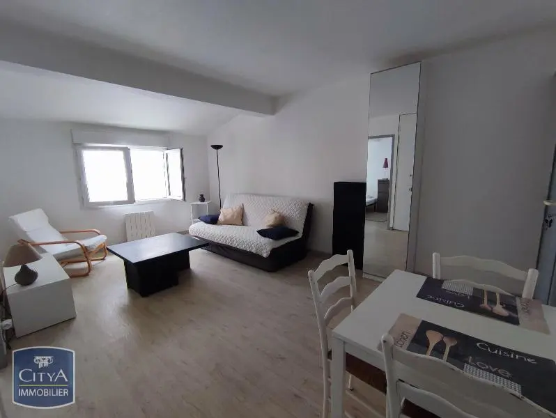 Photo 1 Appartement 2 pièces 32m²