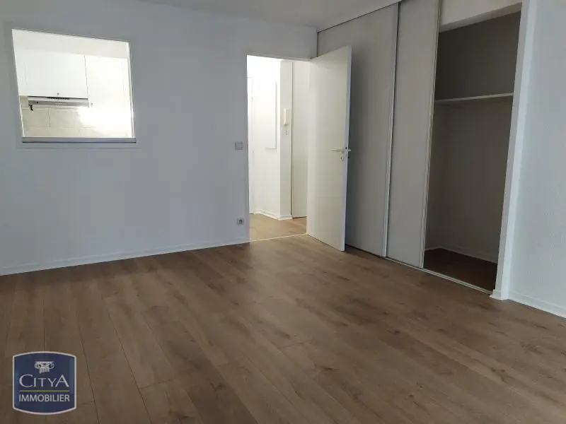 Photo 3 Appartement 2 pièces 43.85m²