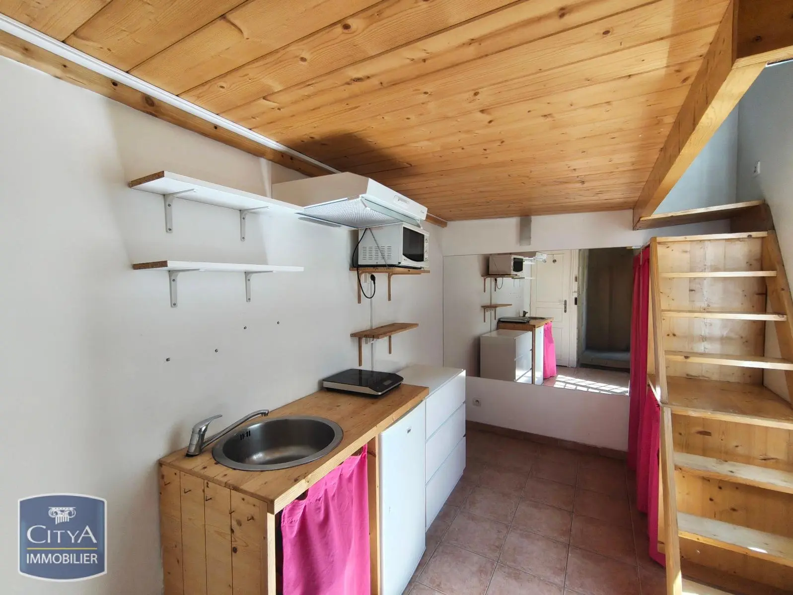 Photo 3 Appartement 1 pièce 13.31m²