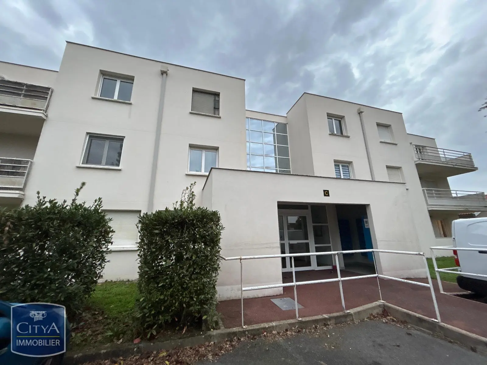 Photo 1 Appartement 1 pièce 22.49m²