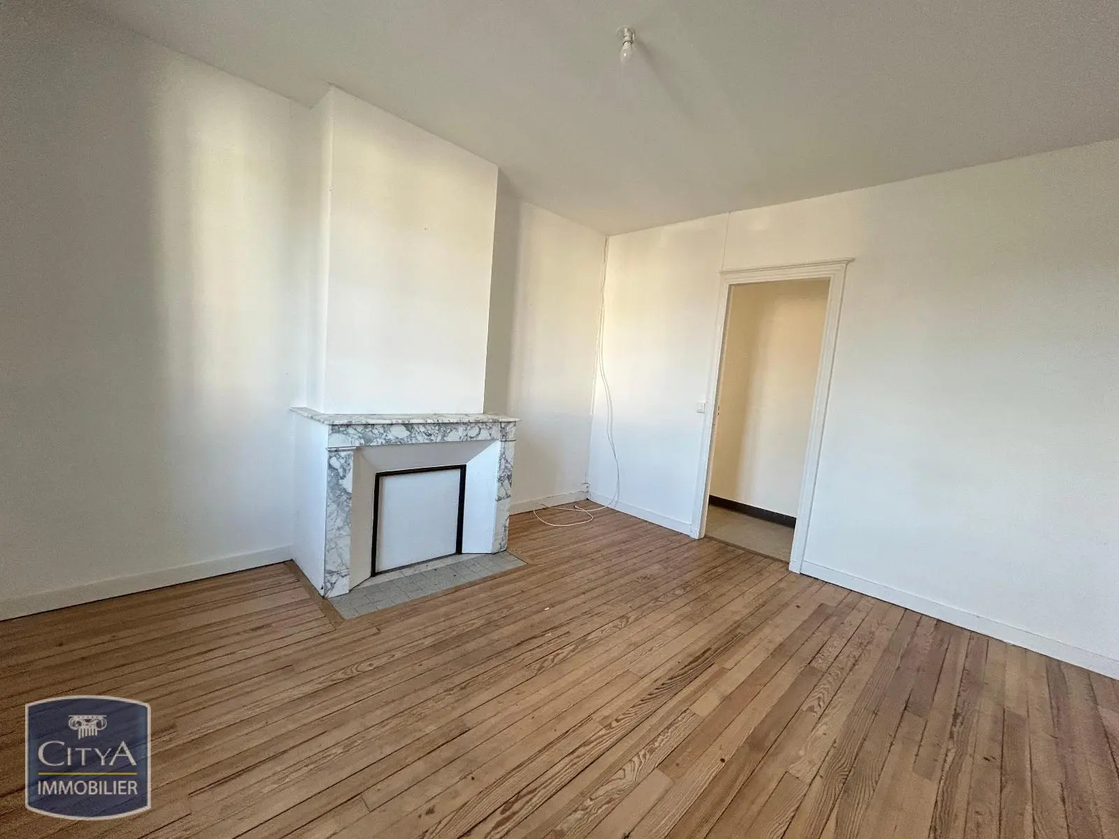 Photo 2 Appartement 4 pièces 97.16m²