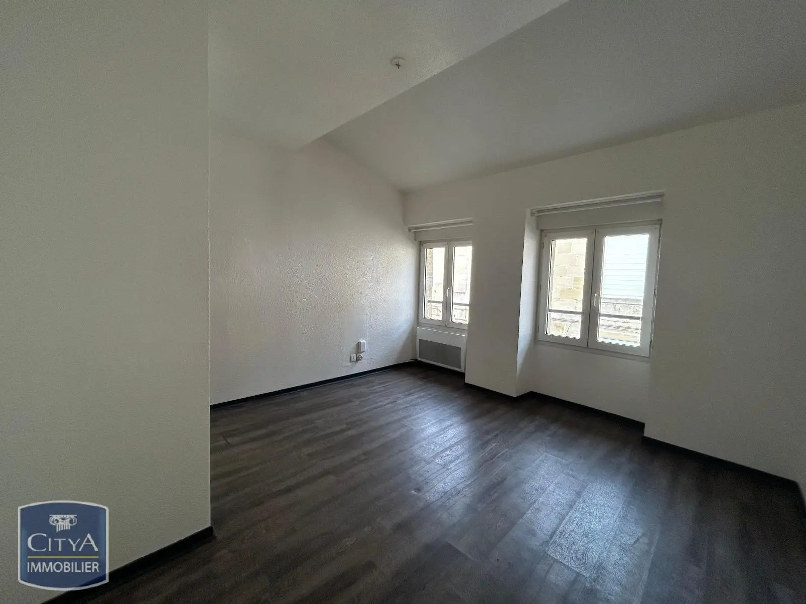 Photo 2 Appartement 1 pièce 29.11m²