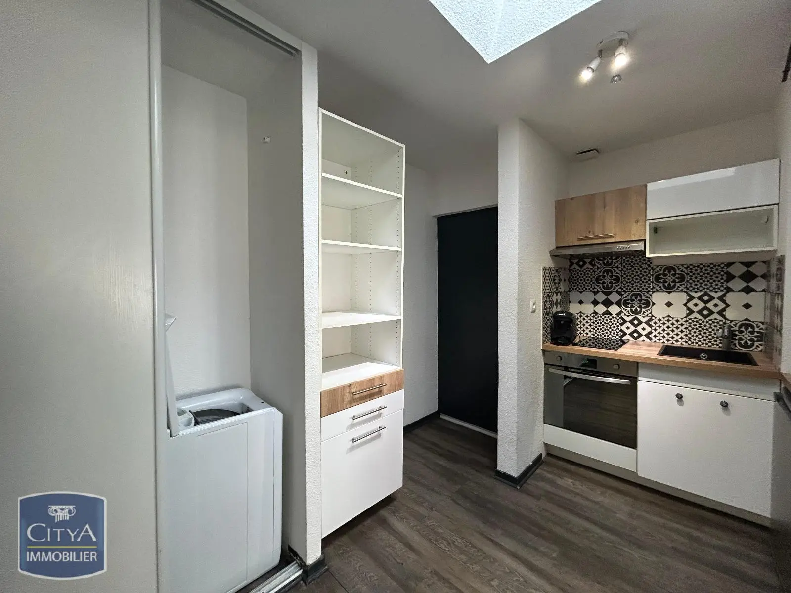 Photo 1 Appartement 1 pièce 29.11m²