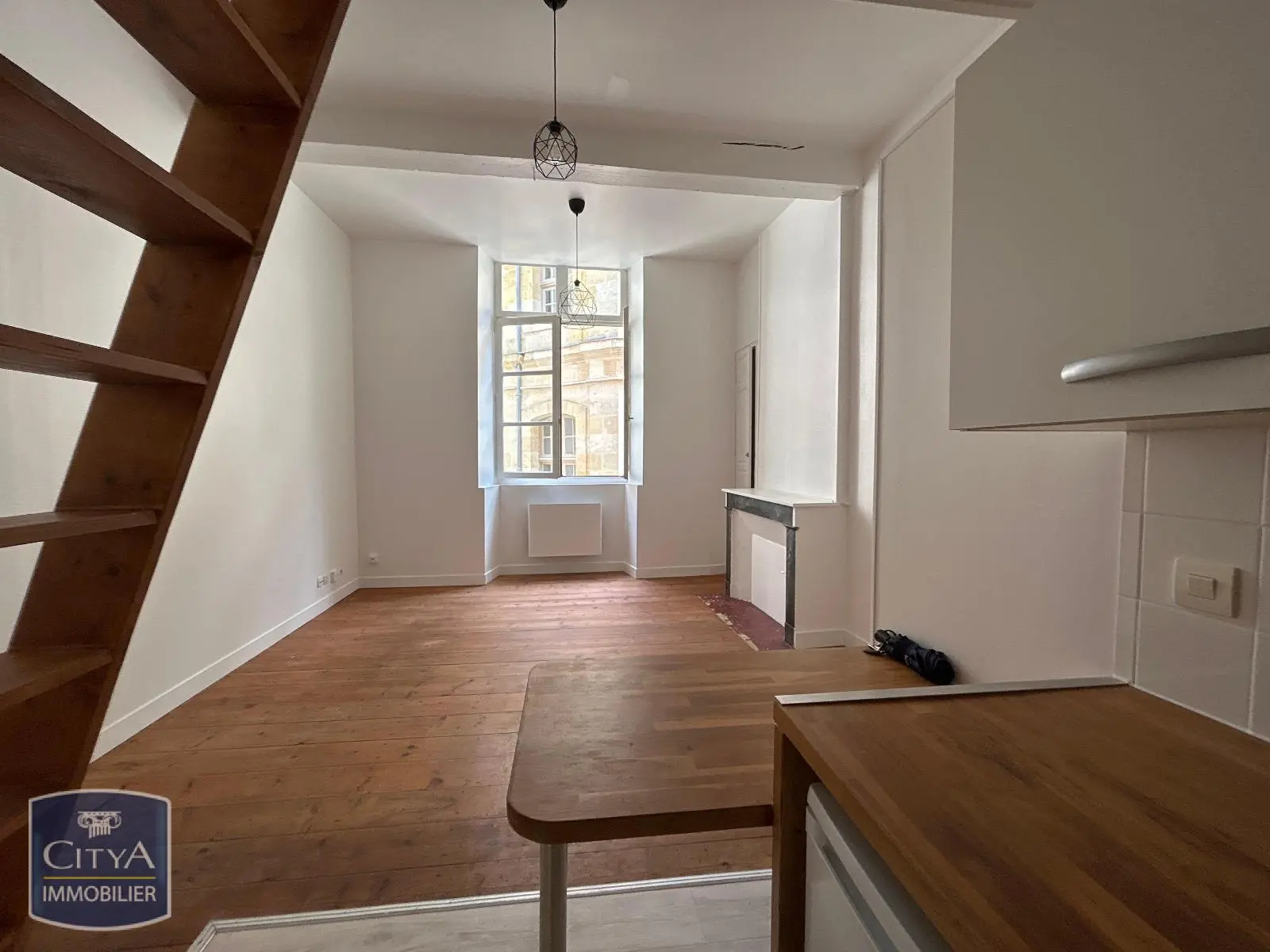 Photo 1 Appartement 1 pièce 26.43m²