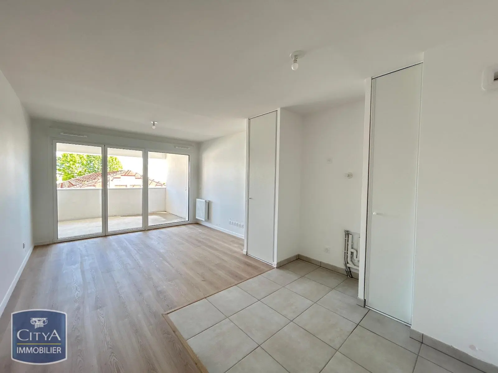 Photo 2 Appartement 1 pièce 32.2m²