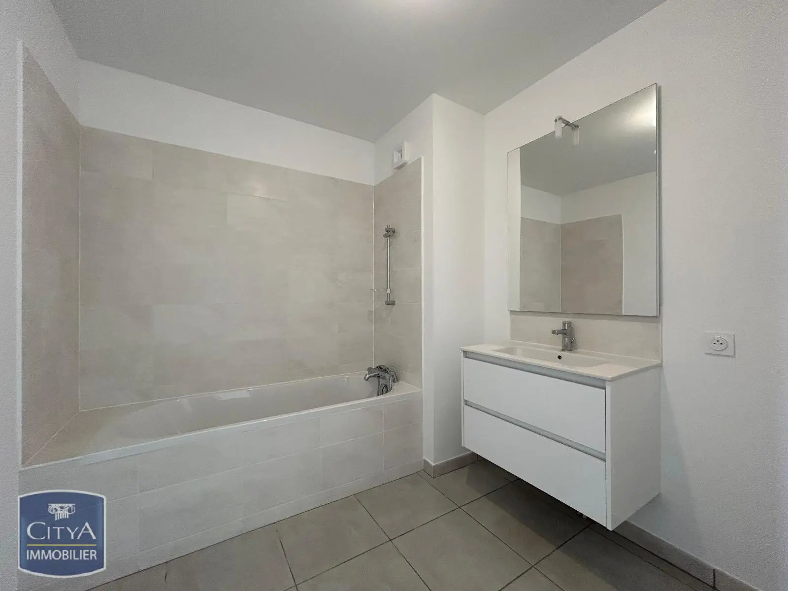 Photo 10 Appartement 3 pièces 65.8m²