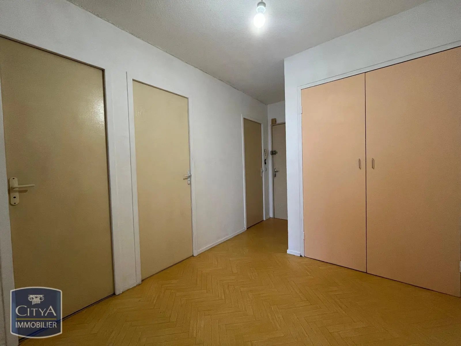 Photo 6 Appartement 1 pièce 45.39m²