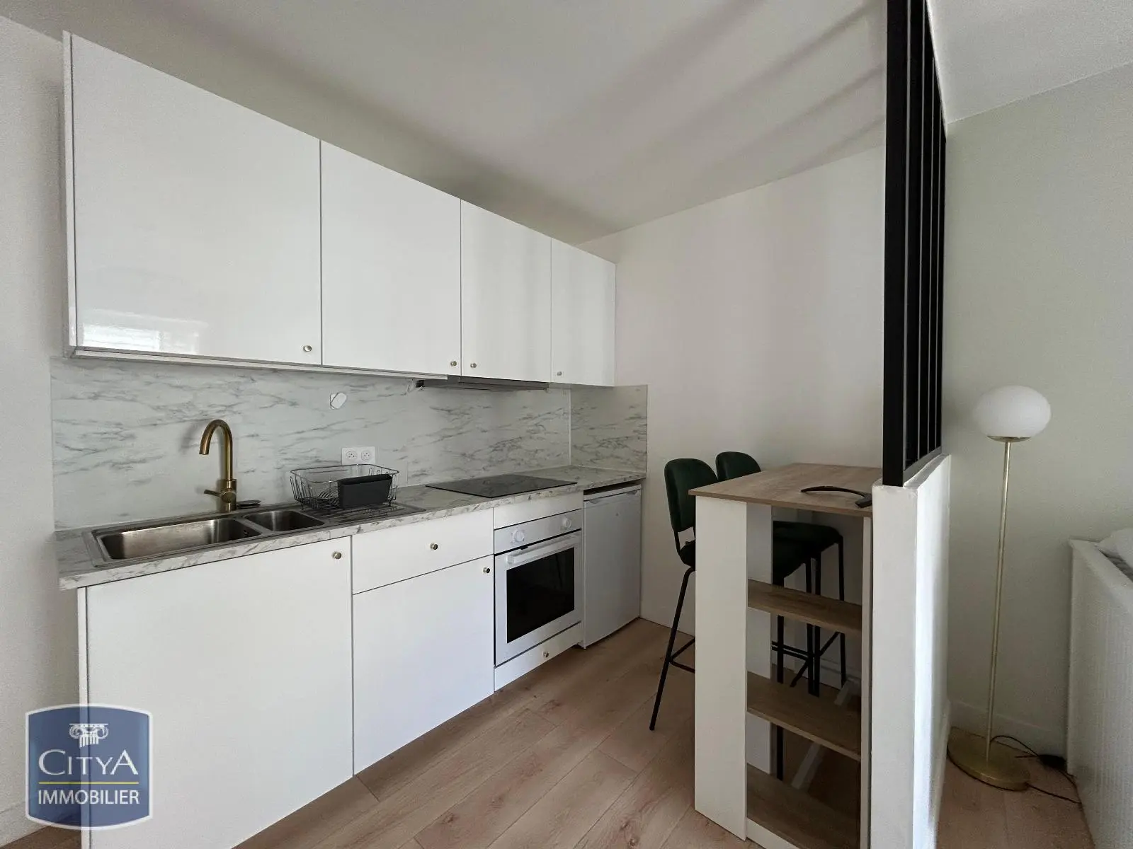 Photo 2 Appartement 1 pièce 25.01m²
