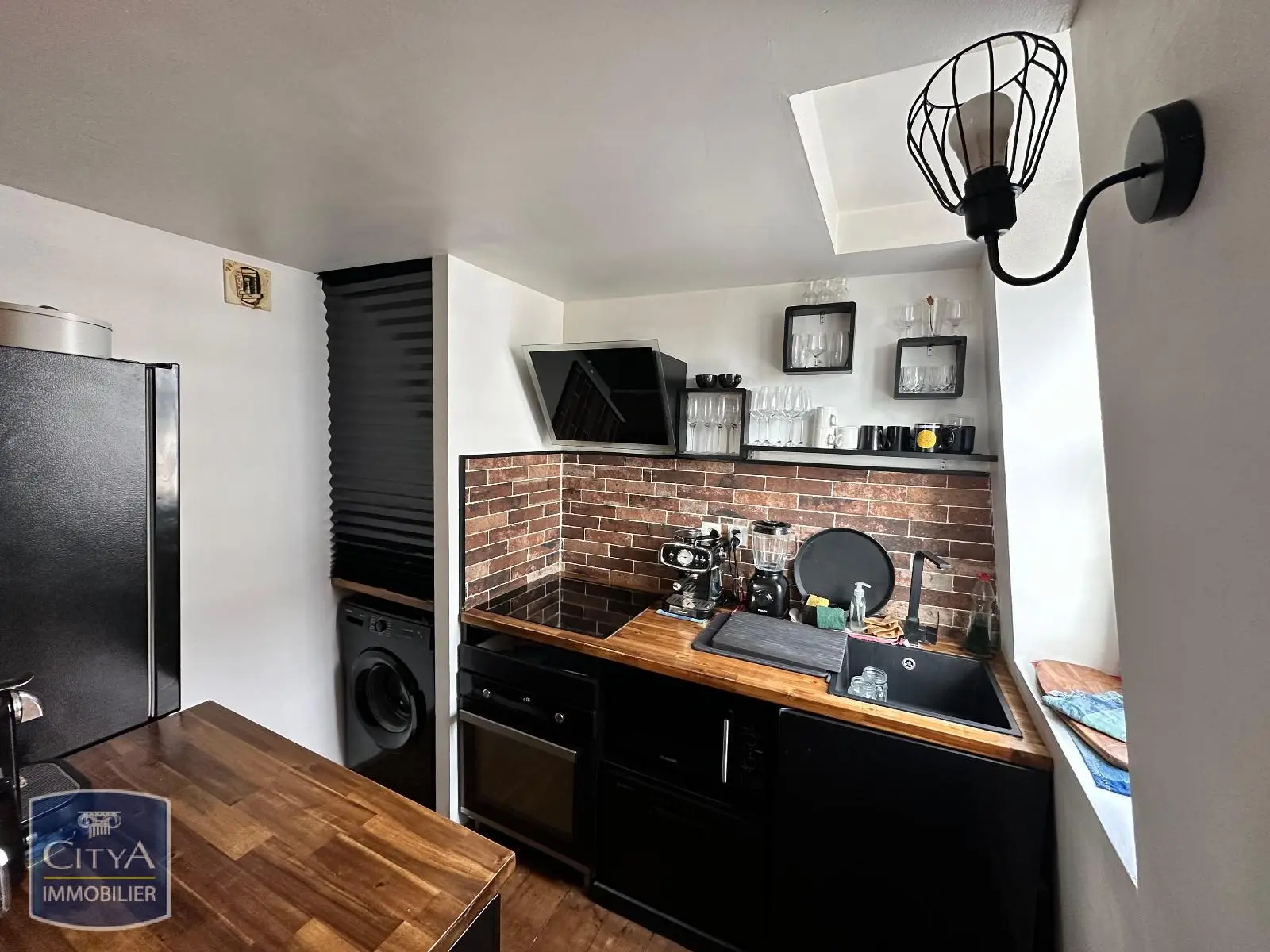 Photo 1 Appartement 1 pièce 30.28m²