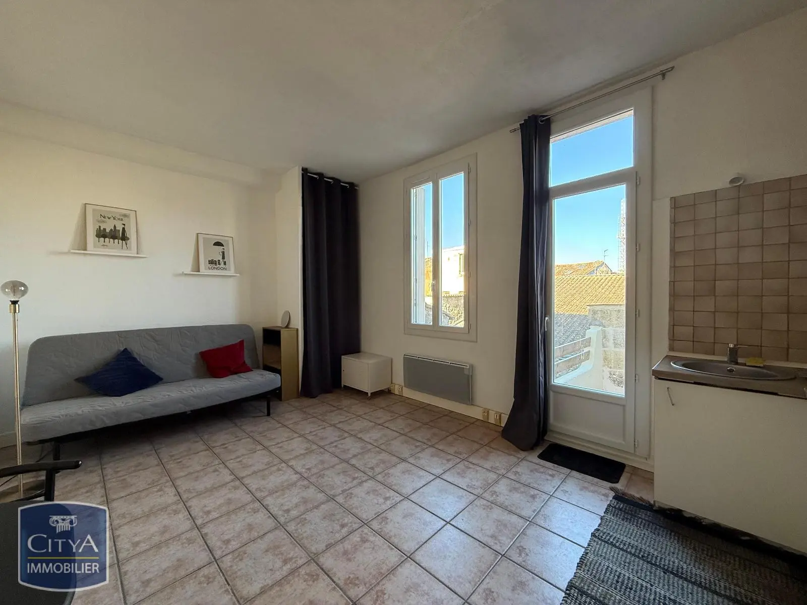 Photo 1 Appartement 1 pièce 23.24m²