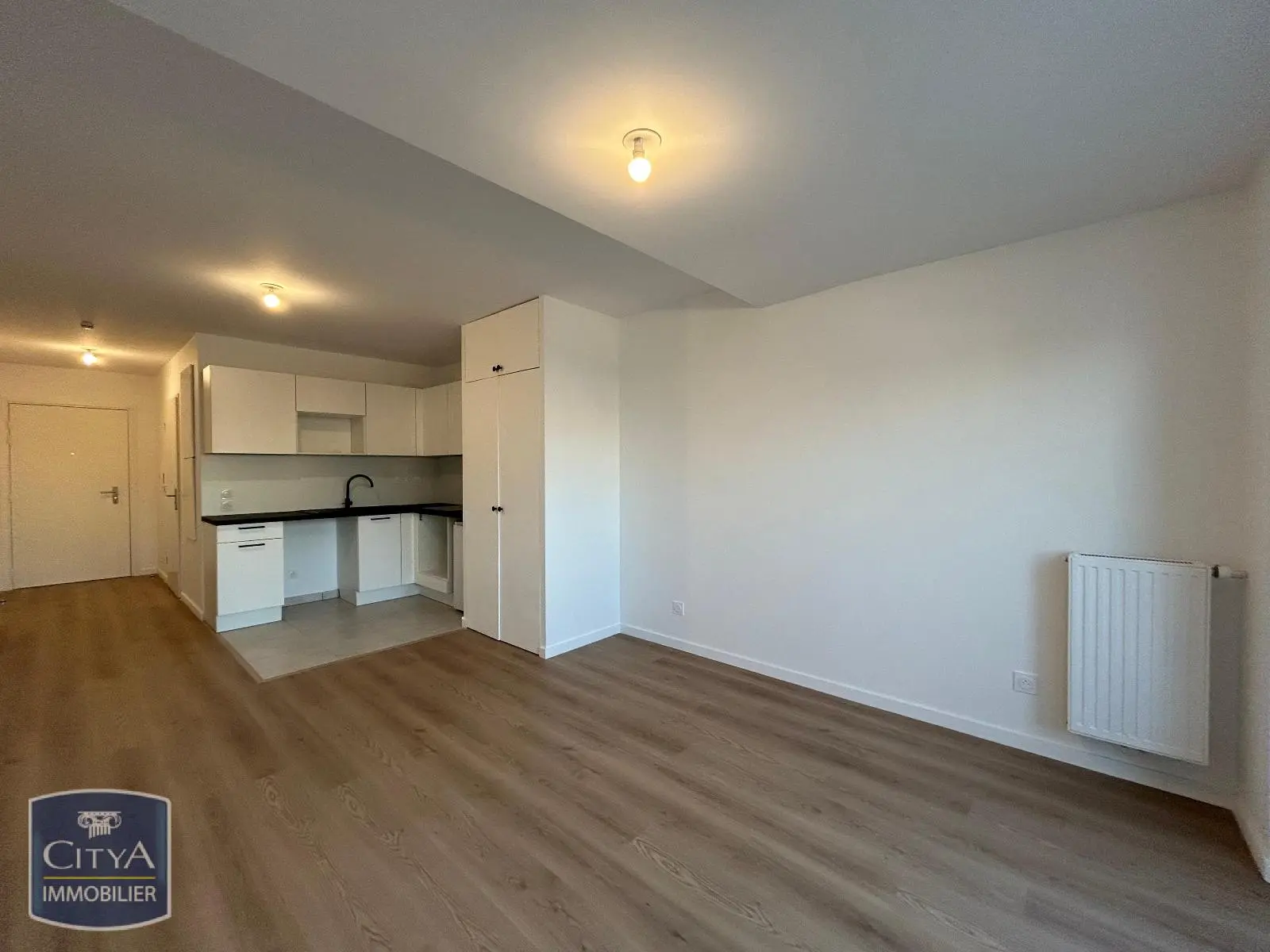 Photo 8 Appartement 1 pièce 30.7m²