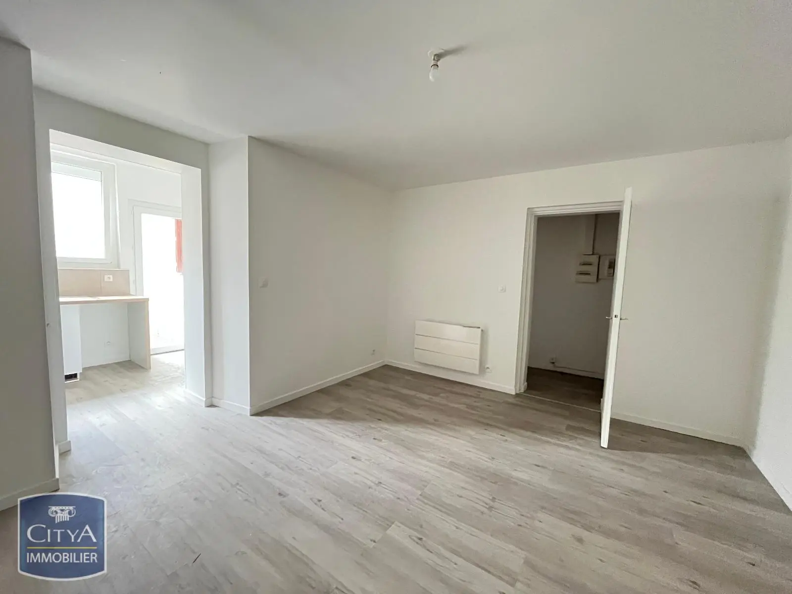 Photo 1 Appartement 1 pièce 35.64m²