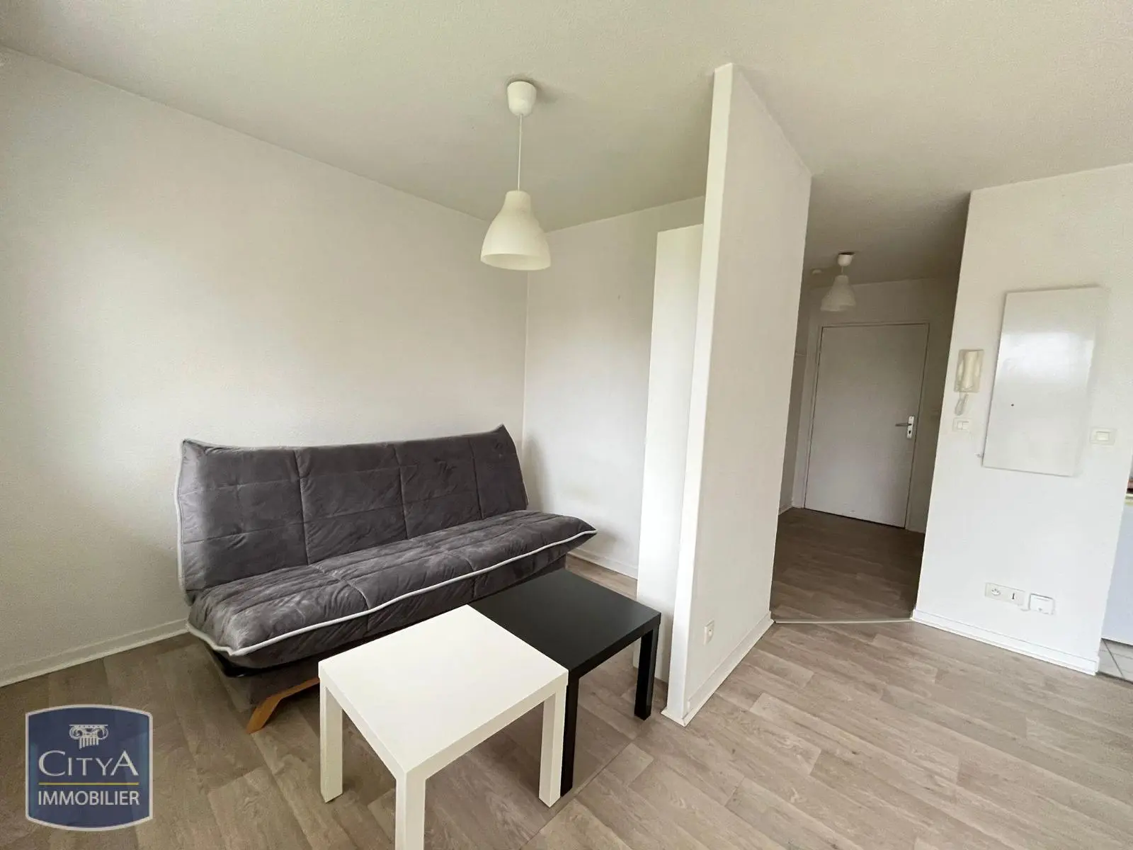 Photo 2 Appartement 1 pièce 25.34m²