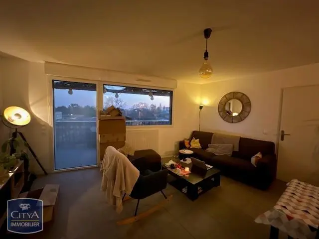 Photo 1 Appartement 4 pièces 77.82m²