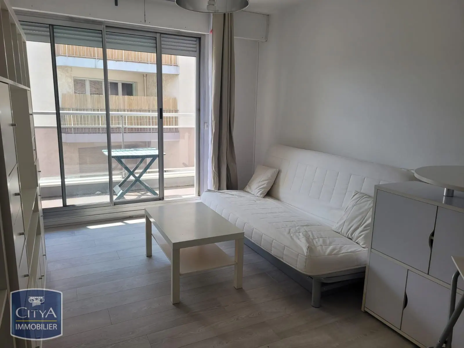 Photo 2 Appartement 1 pièce 22.65m²