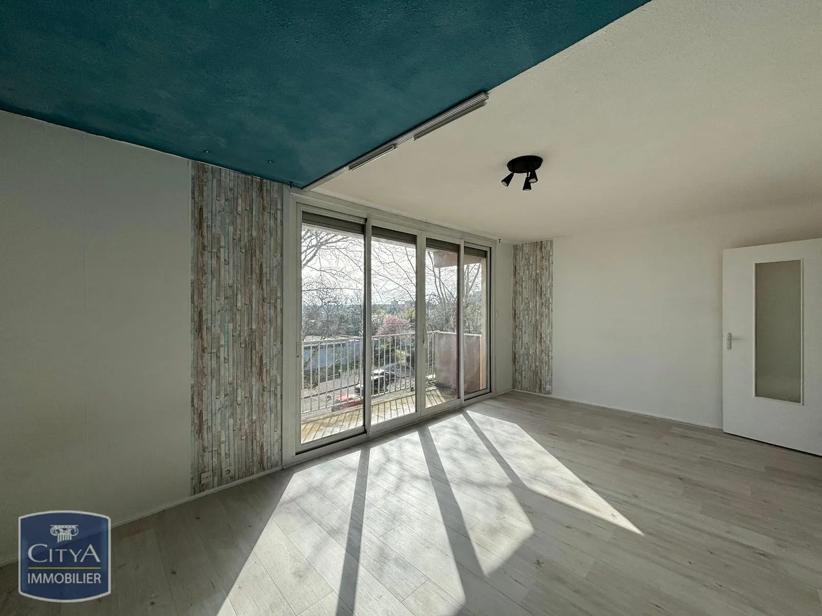 Photo 3 Appartement 1 pièce 45.39m²