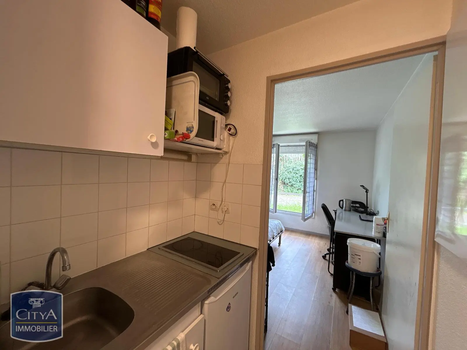Photo 2 Appartement 1 pièce 20.18m²