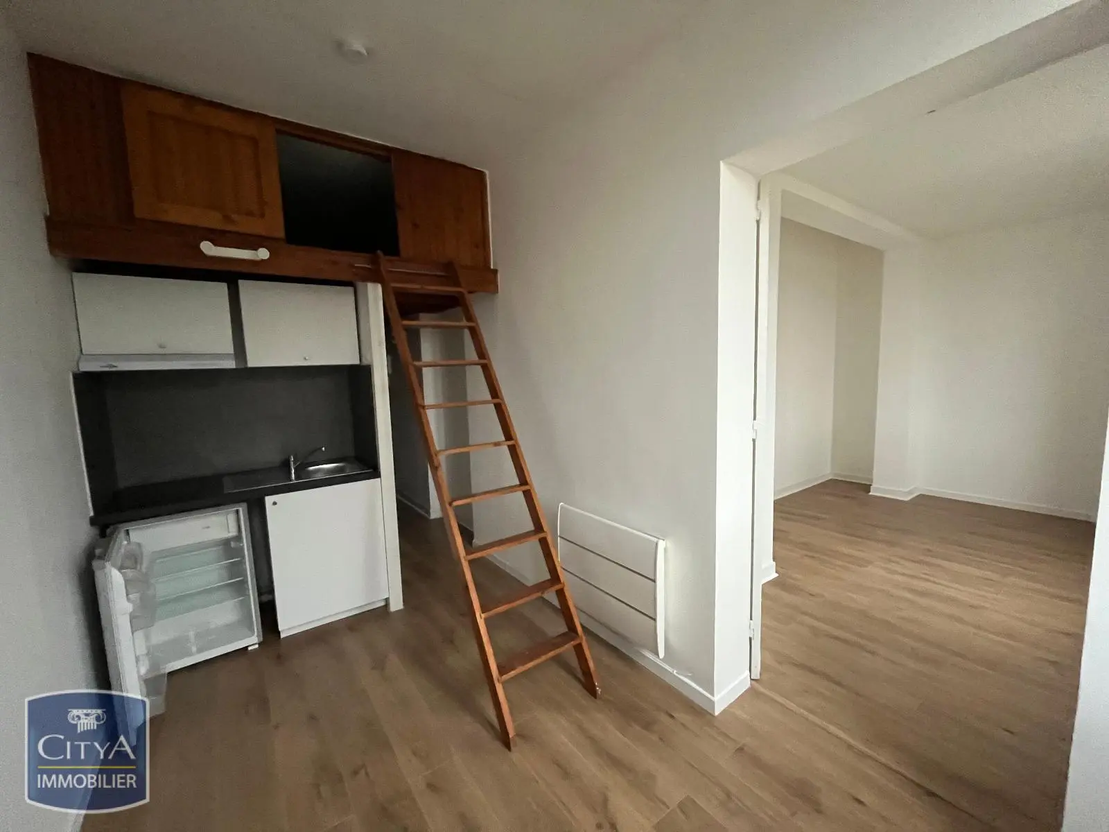 Photo 1 Appartement 1 pièce 26.3m²