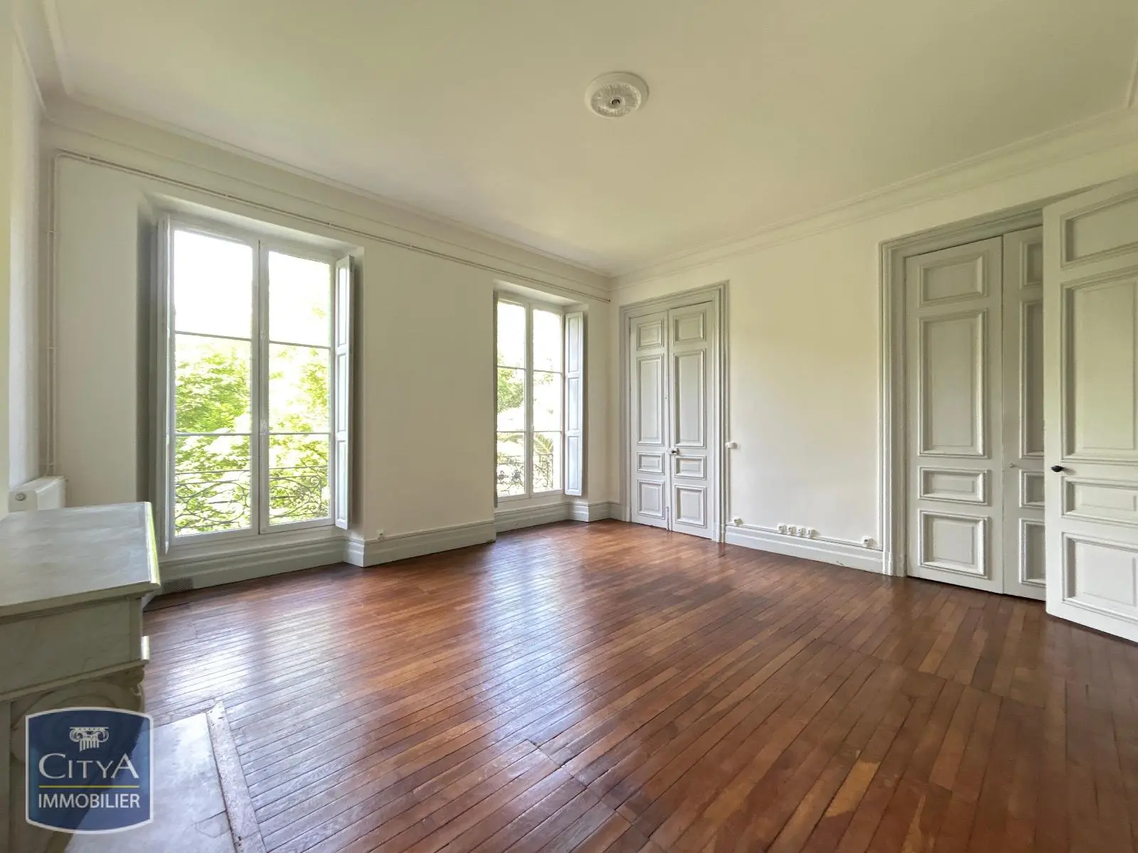 Photo 1 Appartement 4 pièces 113.87m²