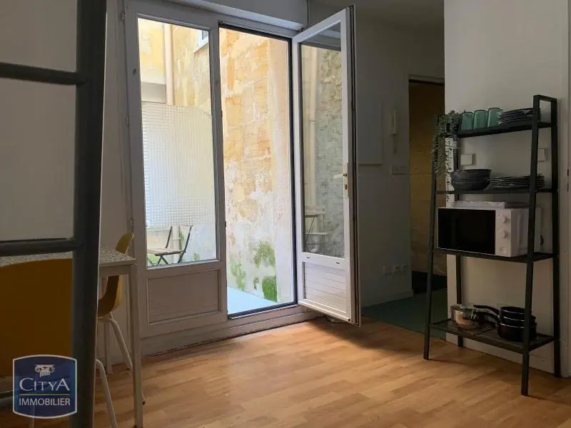 Photo 2 Appartement 1 pièce 14.54m²