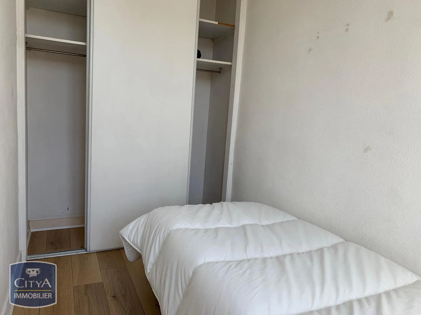 Photo 3 Appartement 1 pièce 26.01m²