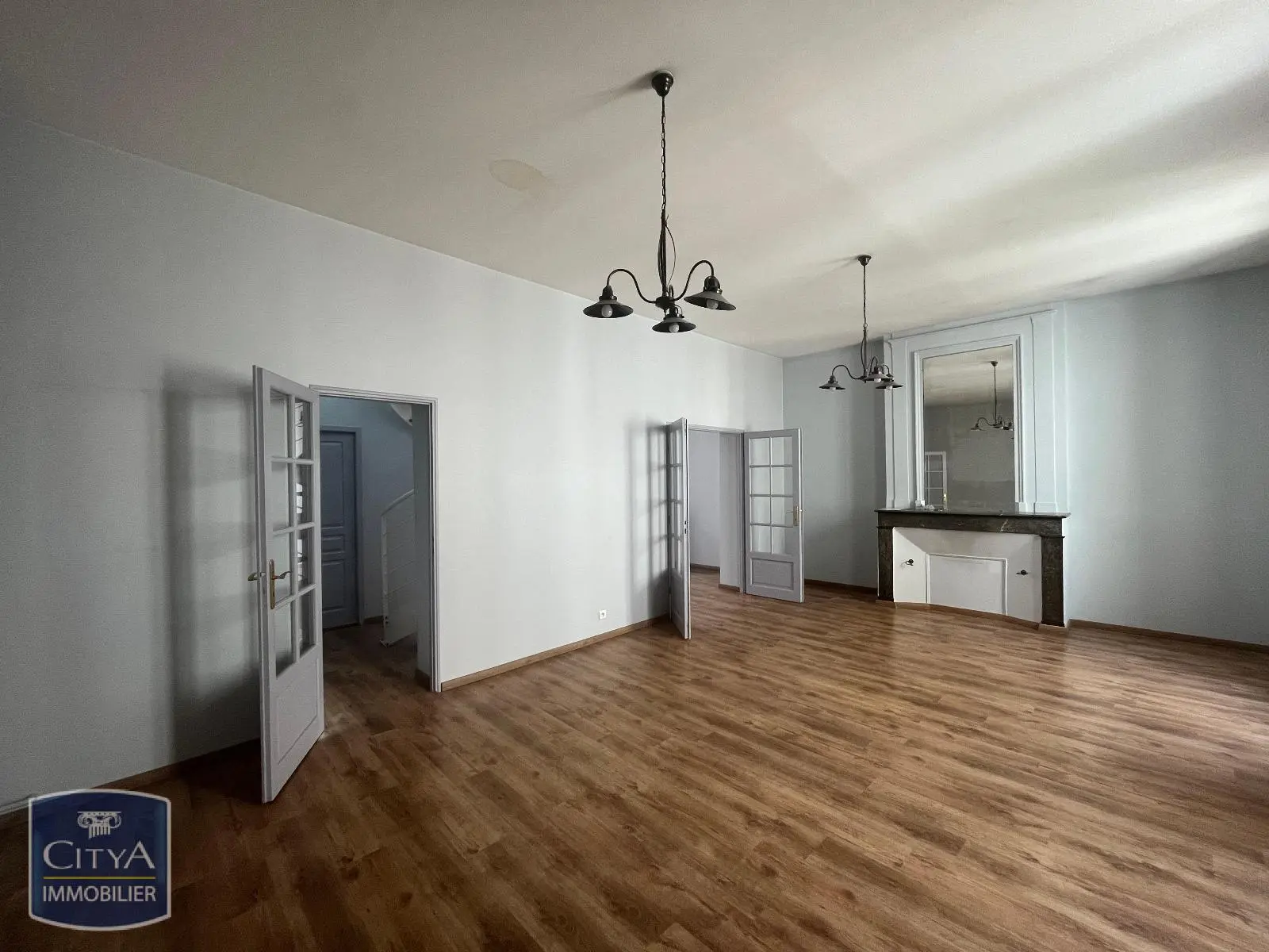 Photo 1 Appartement 4 pièces 114m²