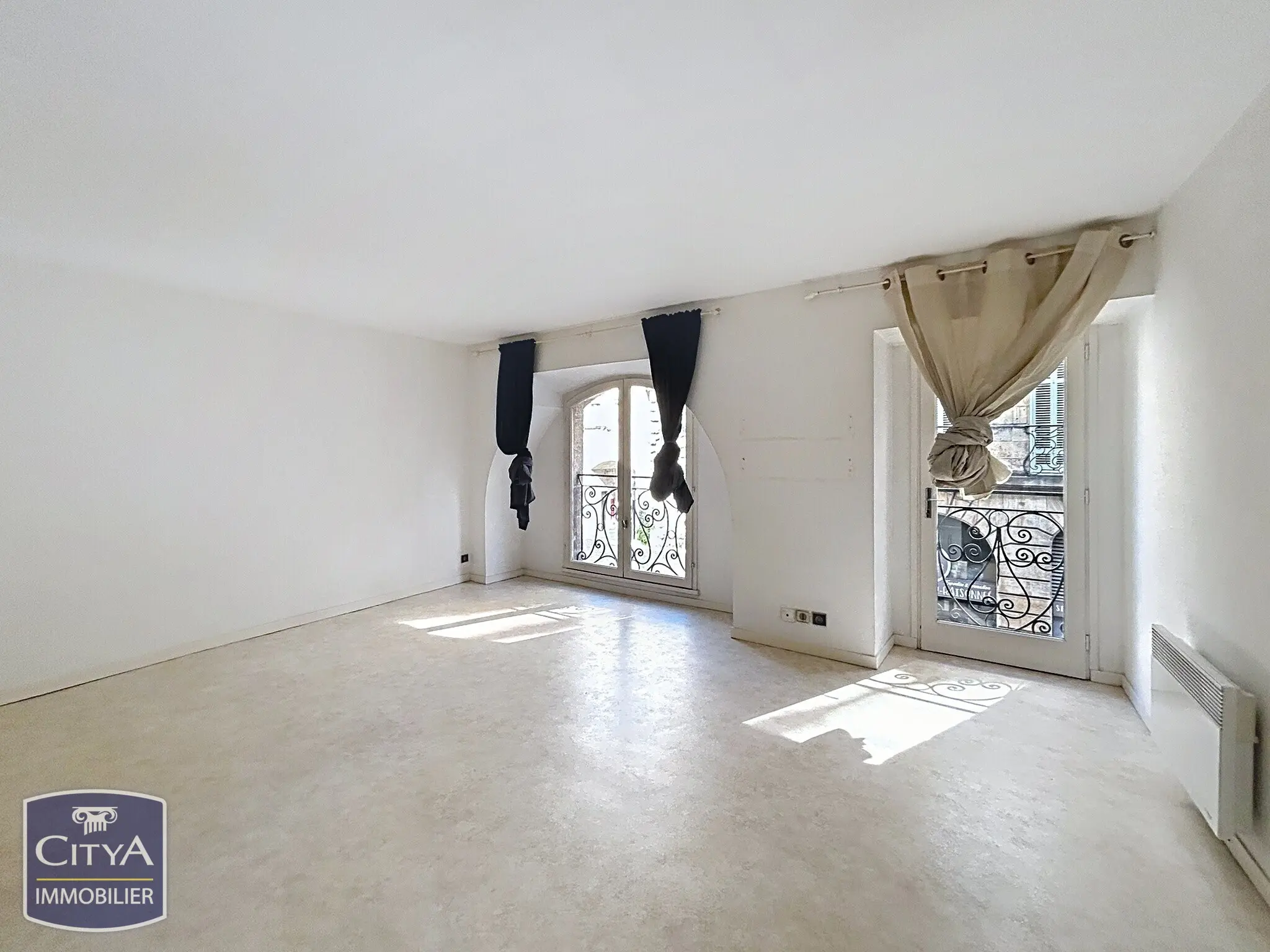 Photo 1 Appartement 1 pièce 36m²