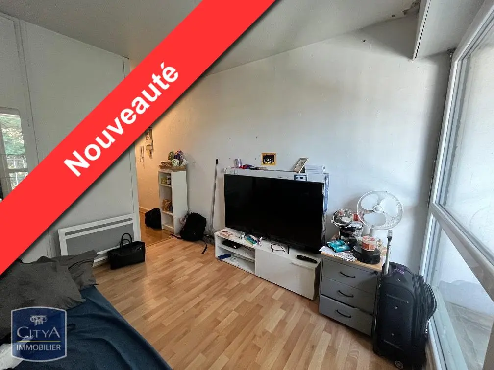 Photo 1 Appartement 1 pièce 17m²