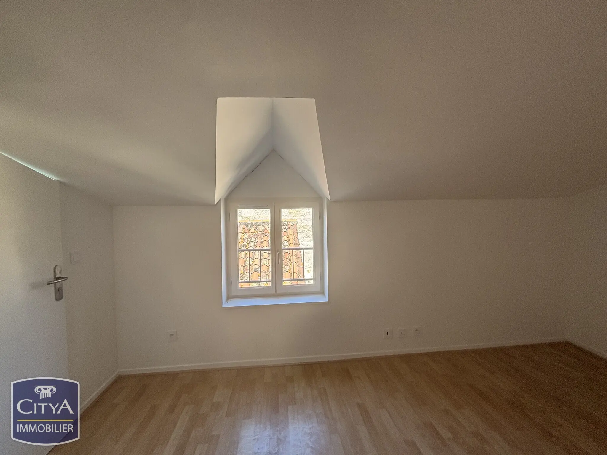 Photo 2 Appartement 1 pièce 13.4m²