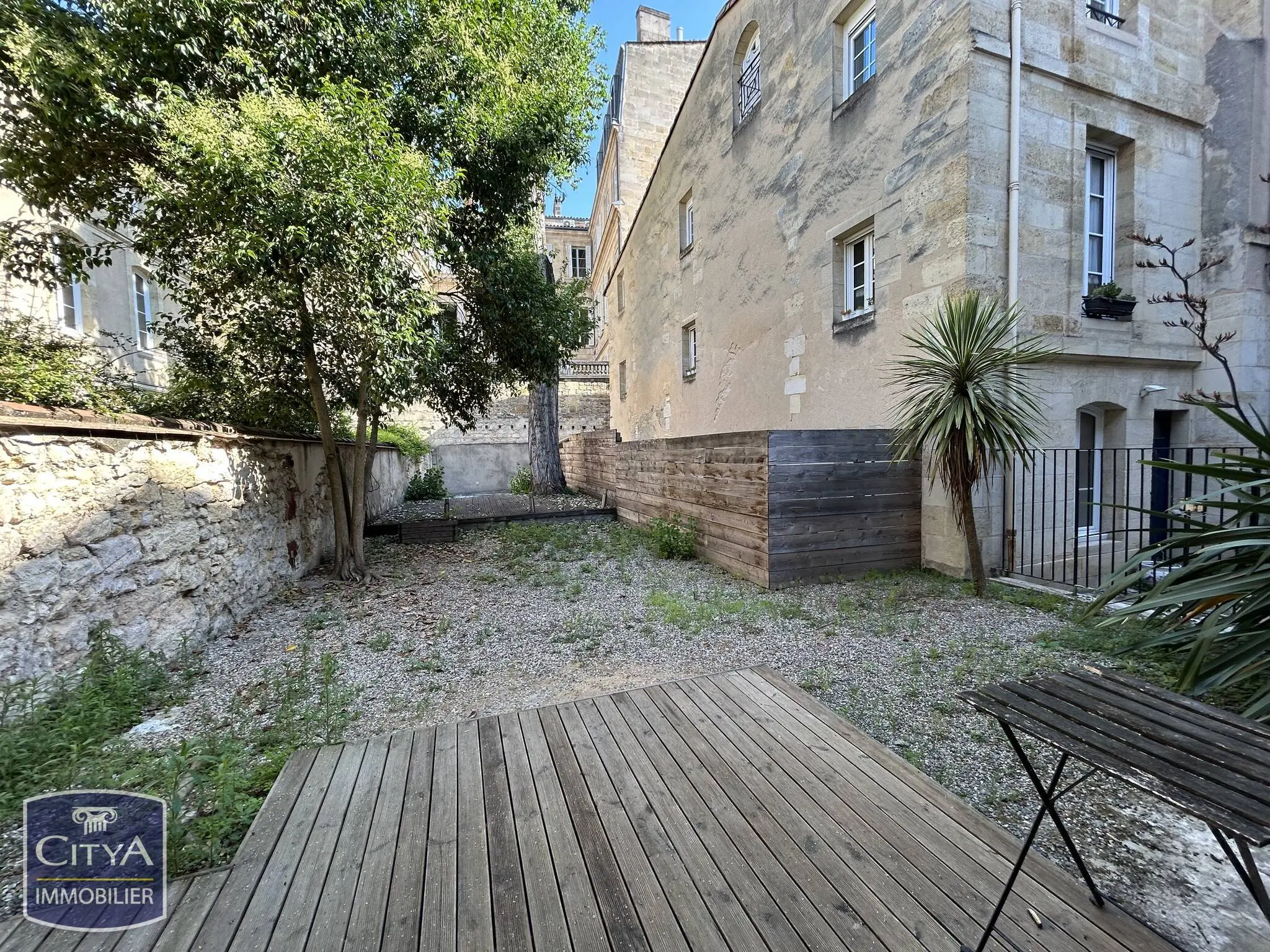 Photo 1 Appartement 3 pièces 77m²