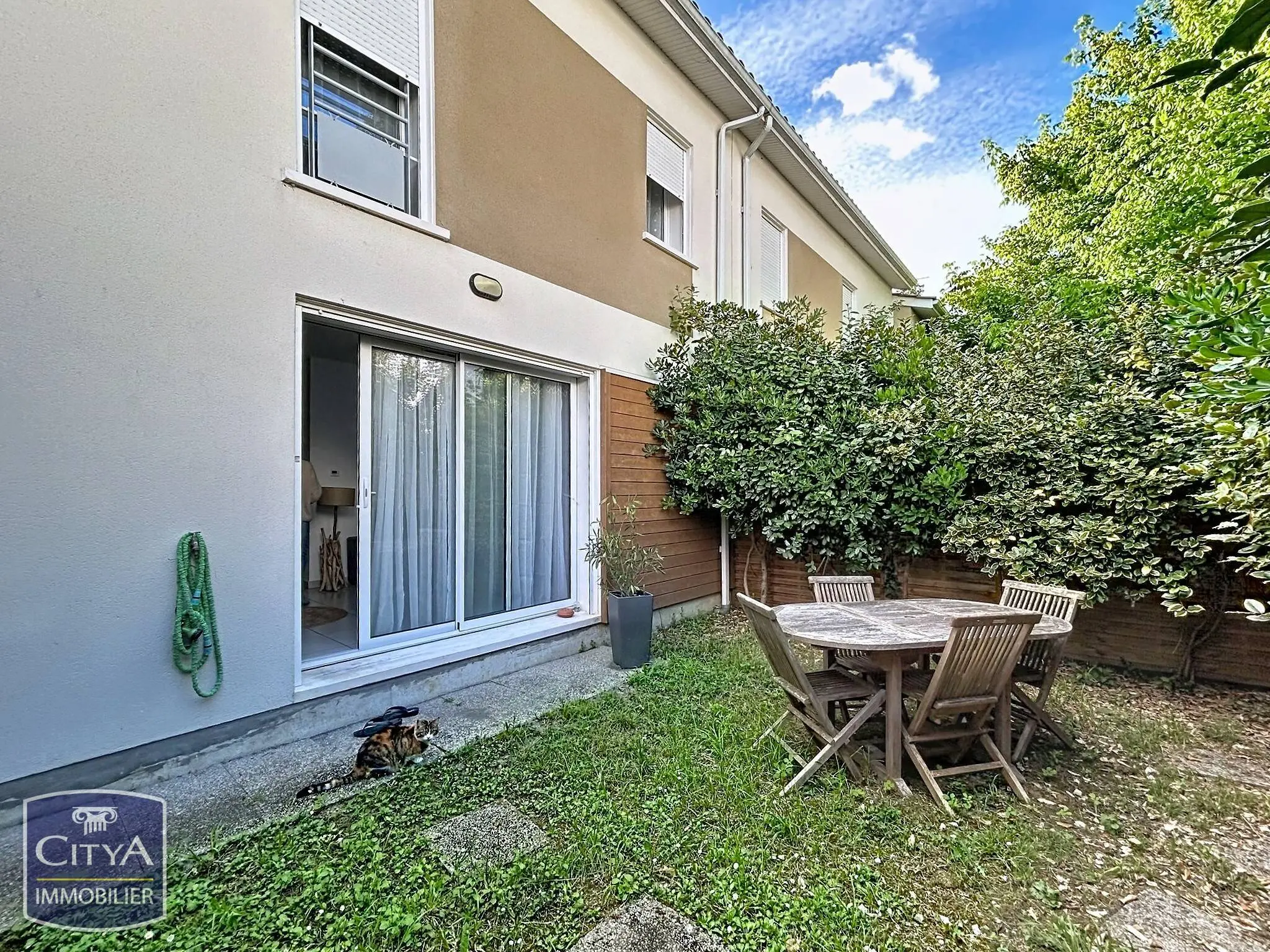 Photo 1 Maison 4 pièces 79m²