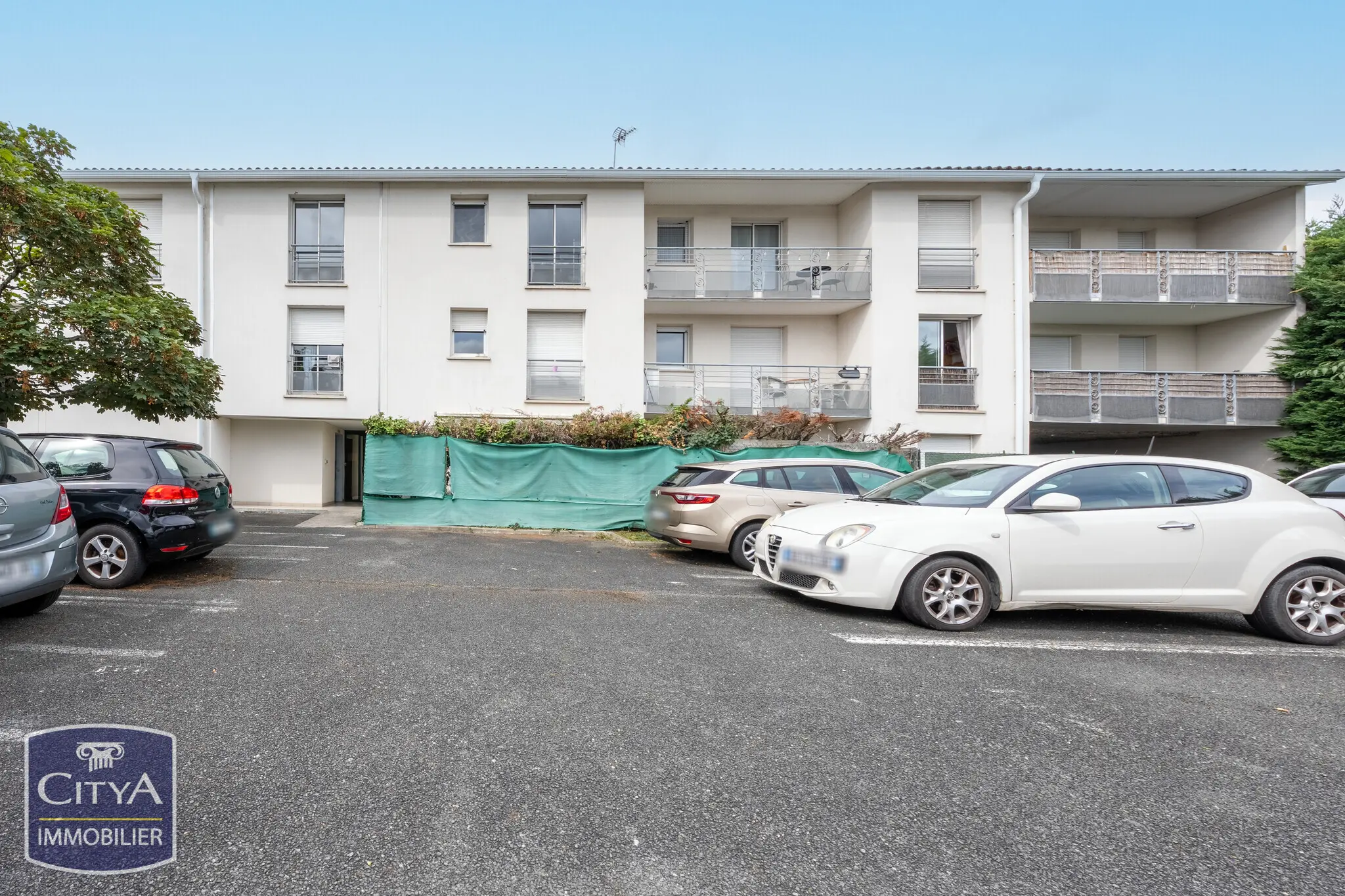 Photo 2 Parking 10m²