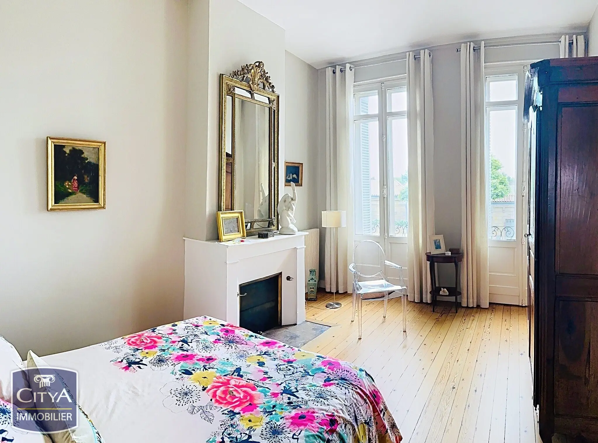Photo 1 Maison 6 pièces 174m²