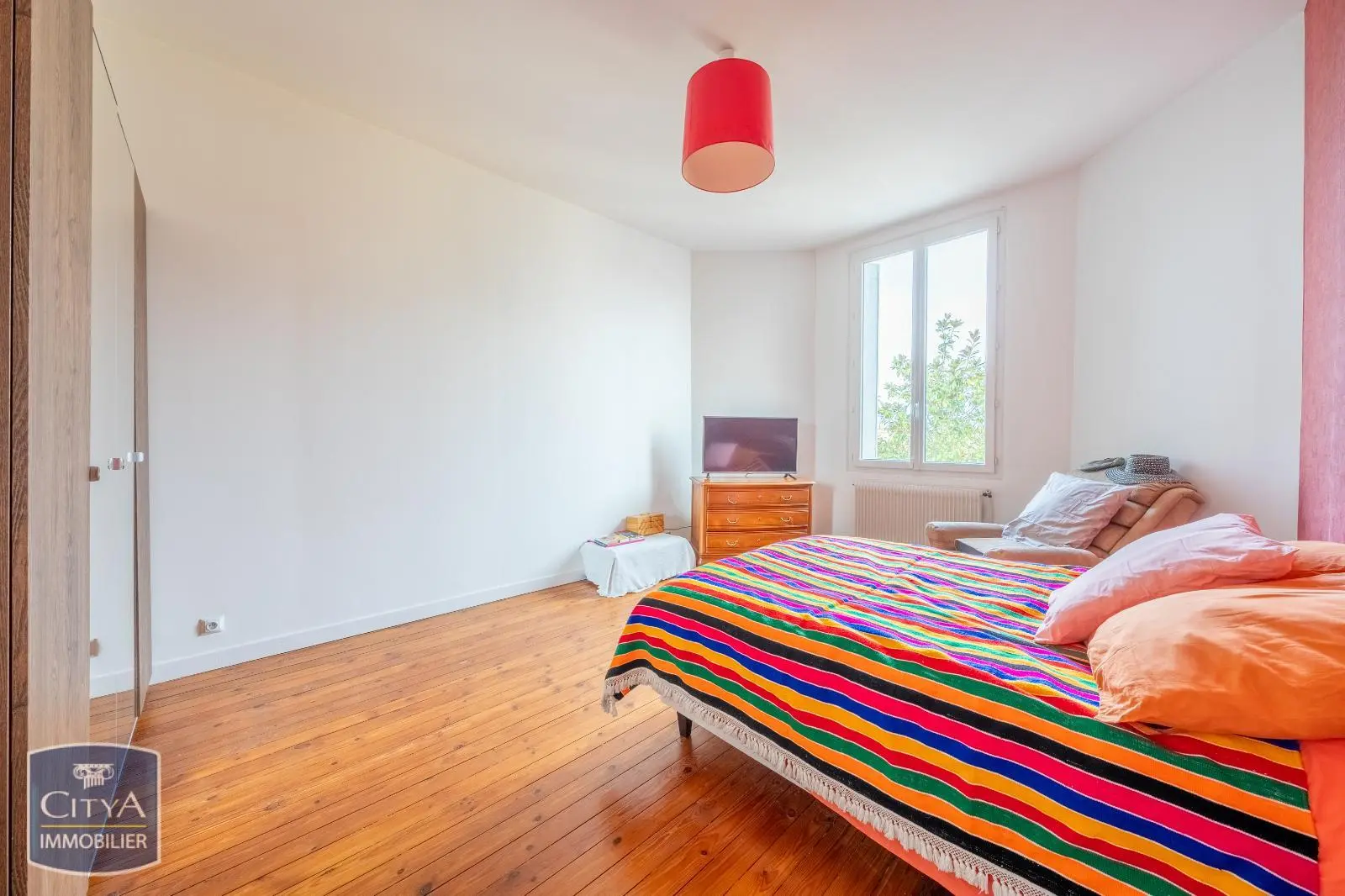 Photo 7 Maison 9 pièces 230m²