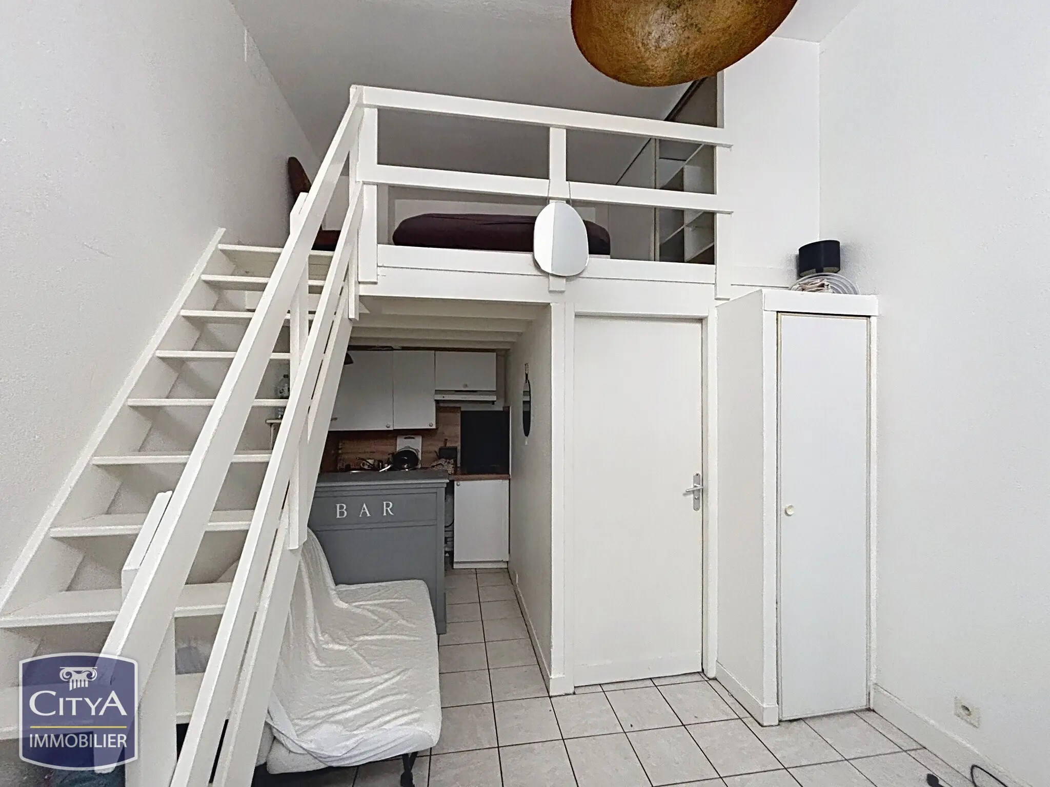 Photo 1 Appartement 1 pièce 16.5m²