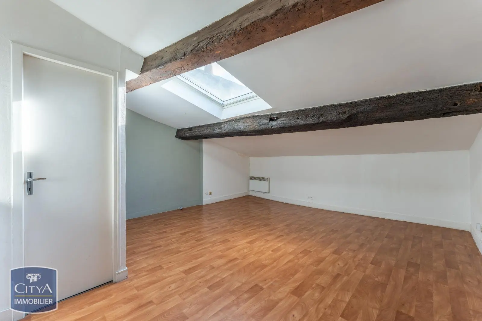 Photo 2 Appartement 1 pièce 33.3m²