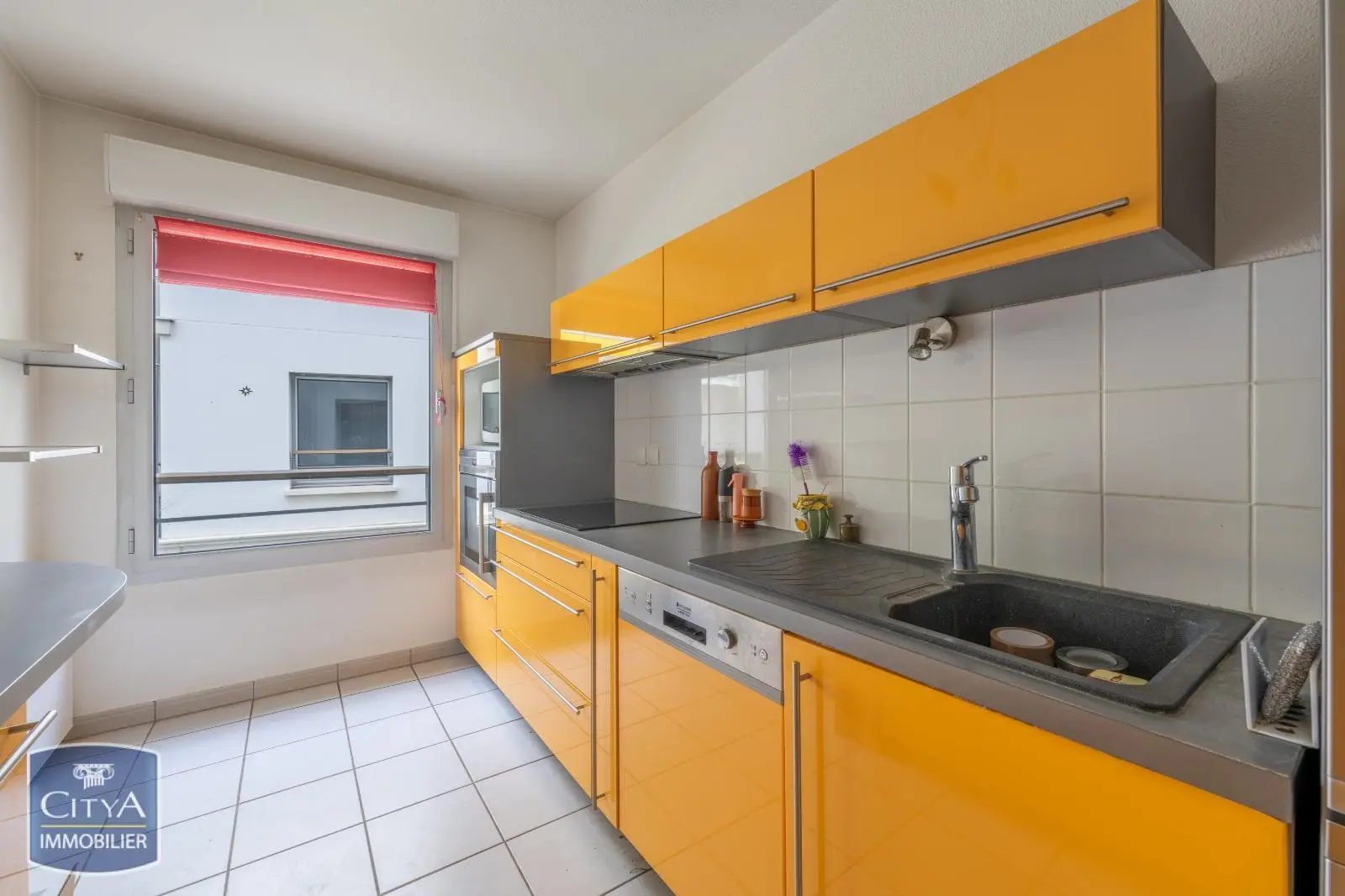 Photo 2 Appartement 4 pièces 93.94m²