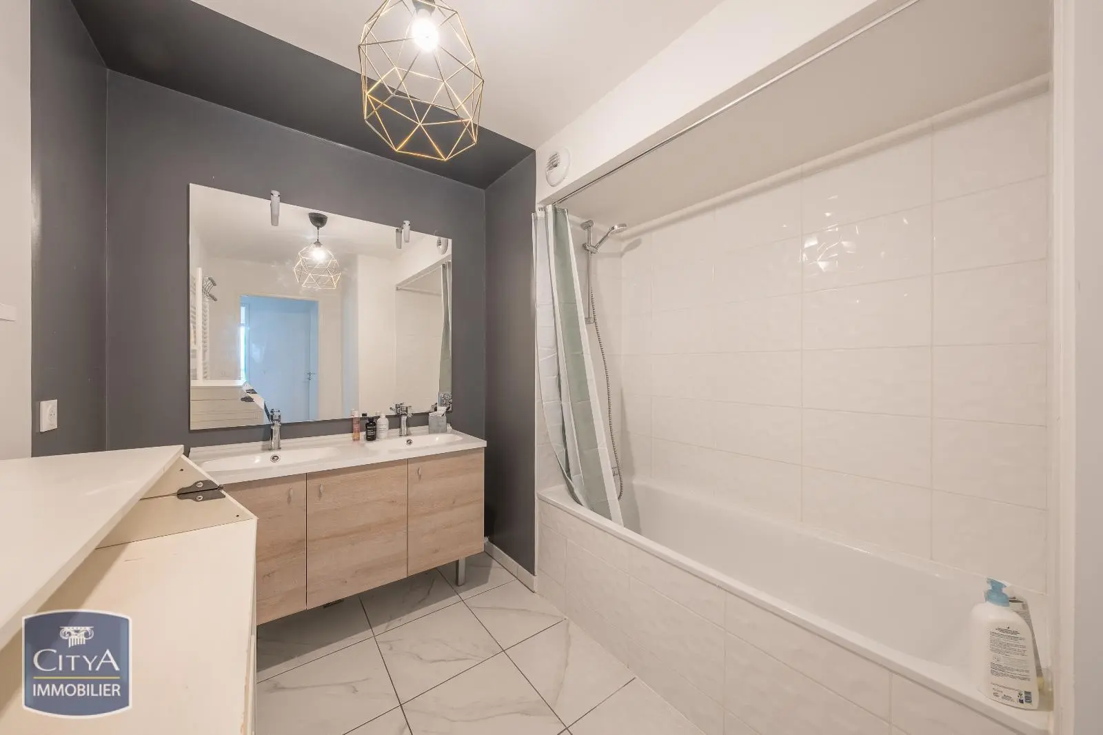 Photo 10 appartement Bordeaux